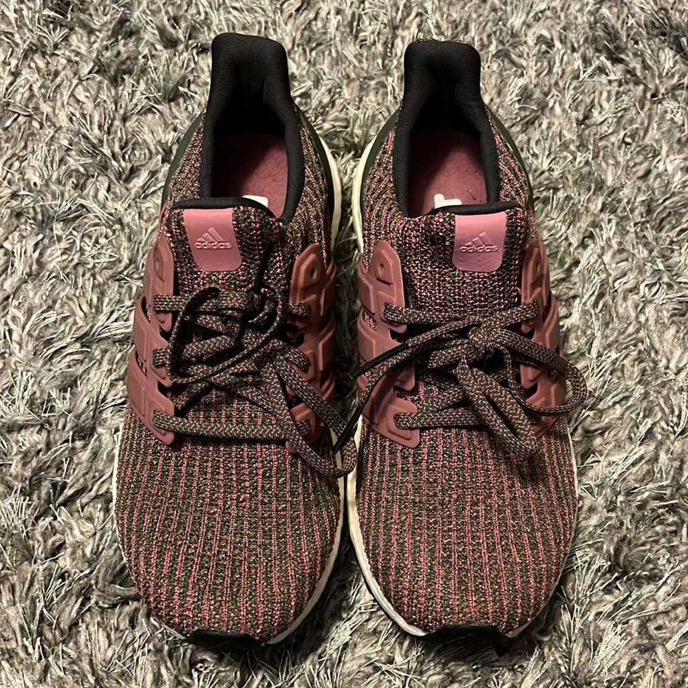 Size 8 Women’s Ultraboost